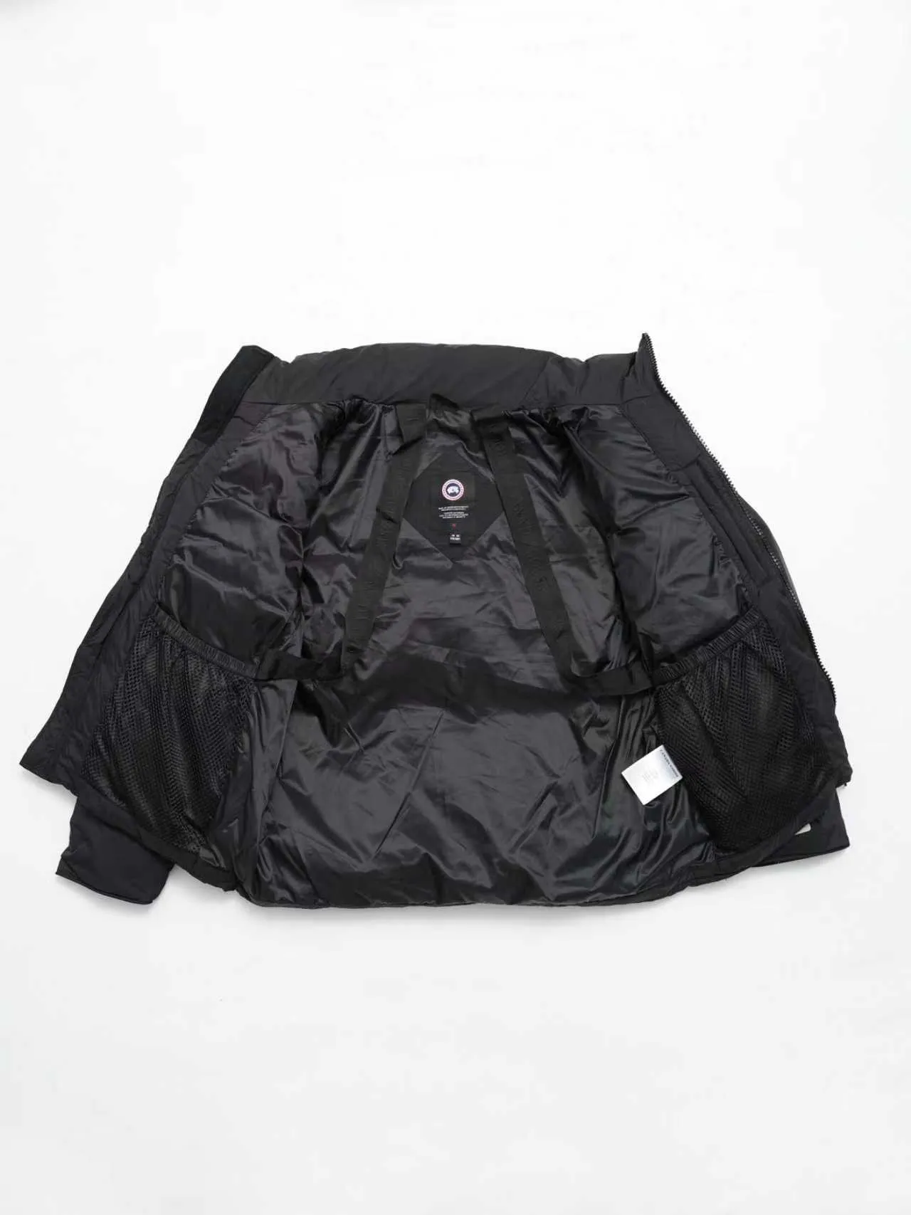 P840 Counter quality stand-up collar Sibu jacket [Exclusively for foreign trade] [Interchangeable black label and red label] Canada Goose LAWRENCE series quilted windproof and waterproof straight stand-up collar zipper down jacket Lawrence Puffer Jaet men's stand-up collar down jacket Color: black with red label. Size: XS S M L XL XXL.